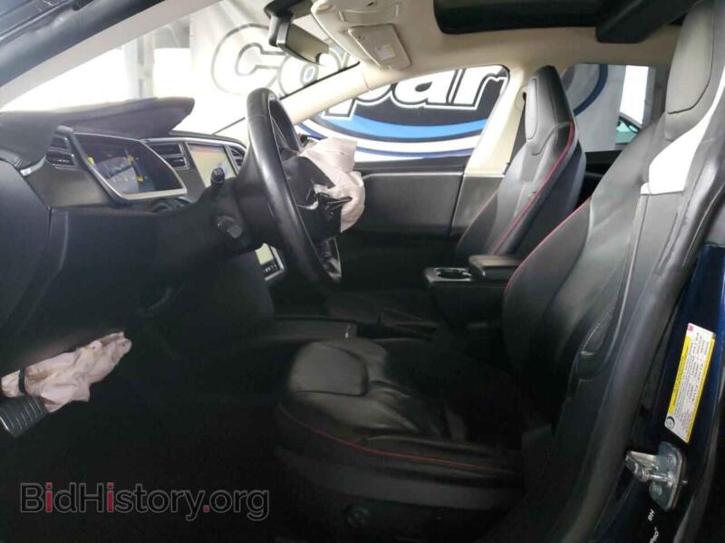 2013 Tesla MODEL S (VIN 5YJSA1CP0DFP08227) — фото 7 из 14