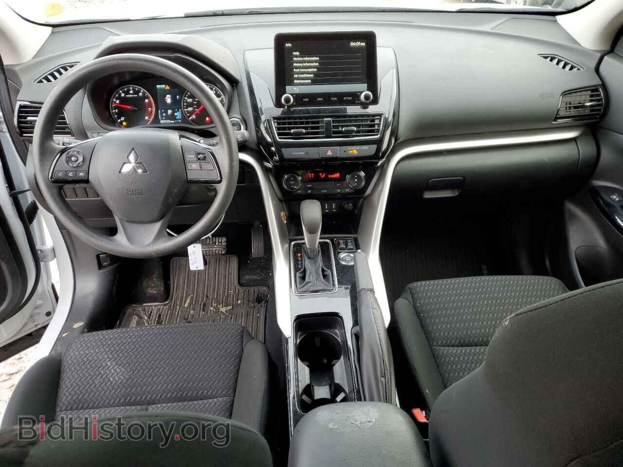 2024 MITSUBISHI ECLIPSE - VIN: JA4ATVAA4RZ052475 - Фото 8