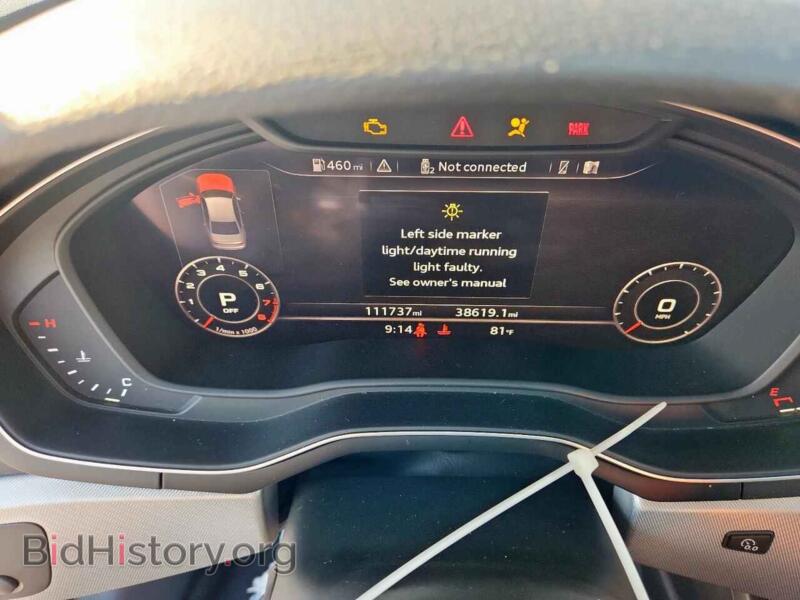 2018 Audi A4 (VIN WAUENAF42JA168058) — photo 9 of 14
