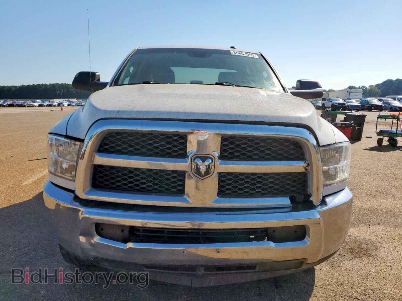 2017 RAM All Models - VIN: 3C6UR4HJ4HG752486 - Photo 5