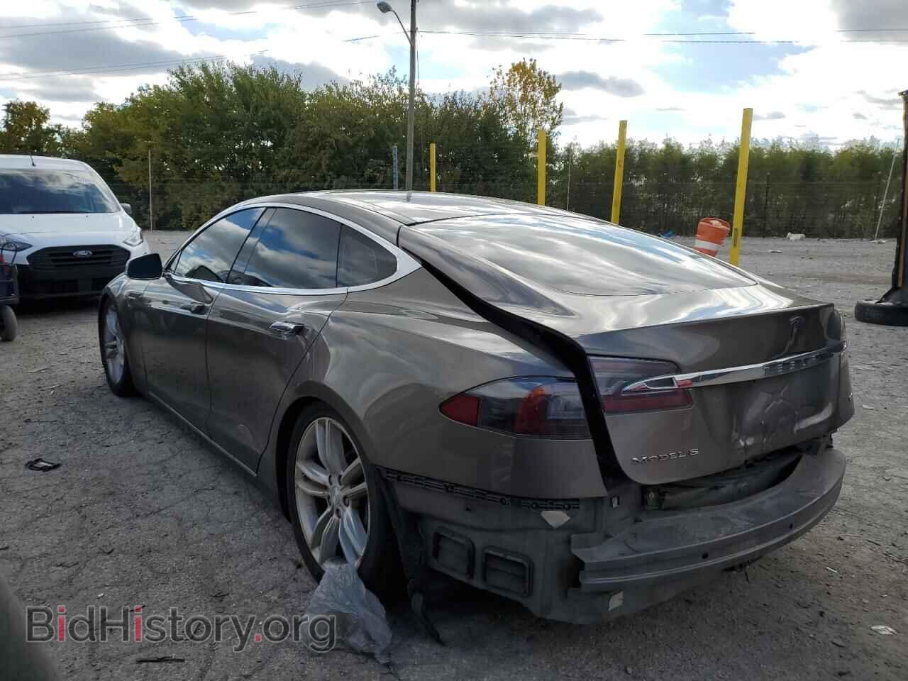 2015 TESLA MODEL S - VIN: 5YJSA1E21FF113021 - Фото 2