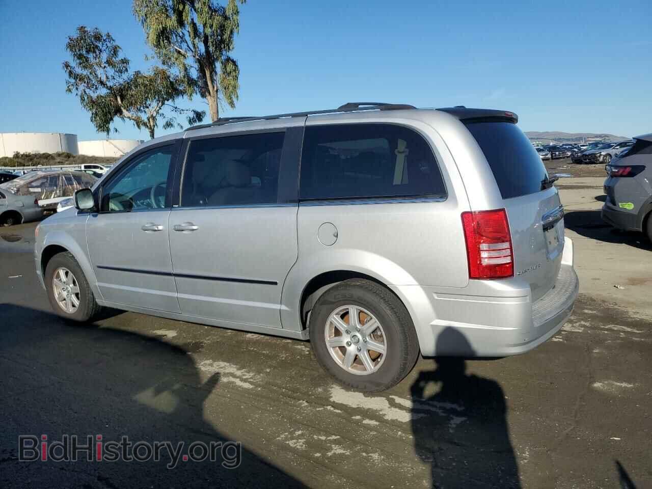 2010 CHRYSLER MINIVAN - VIN: 2A4RR5D18AR133538 - Фото 2