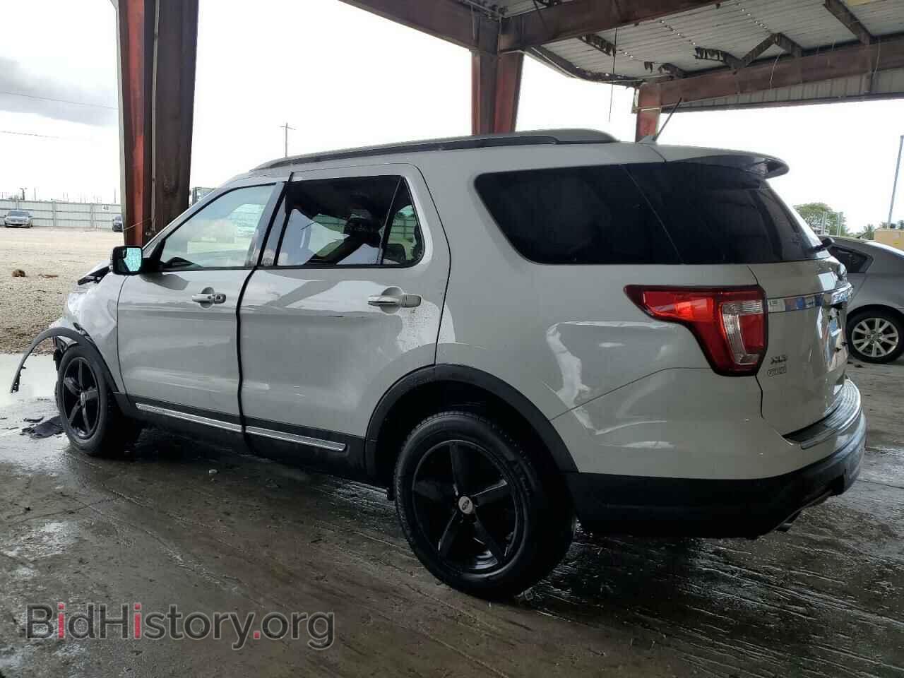 2018 FORD EXPLORER - VIN: 1FM5K7D80JGB39557 - Photo 2