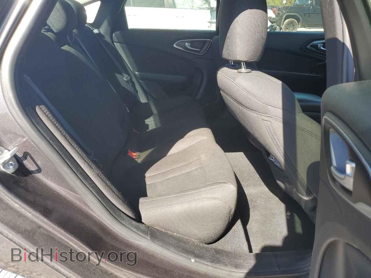2016 CHRYSLER 200 - VIN: 1C3CCCAB4GN116762 - Фото 10
