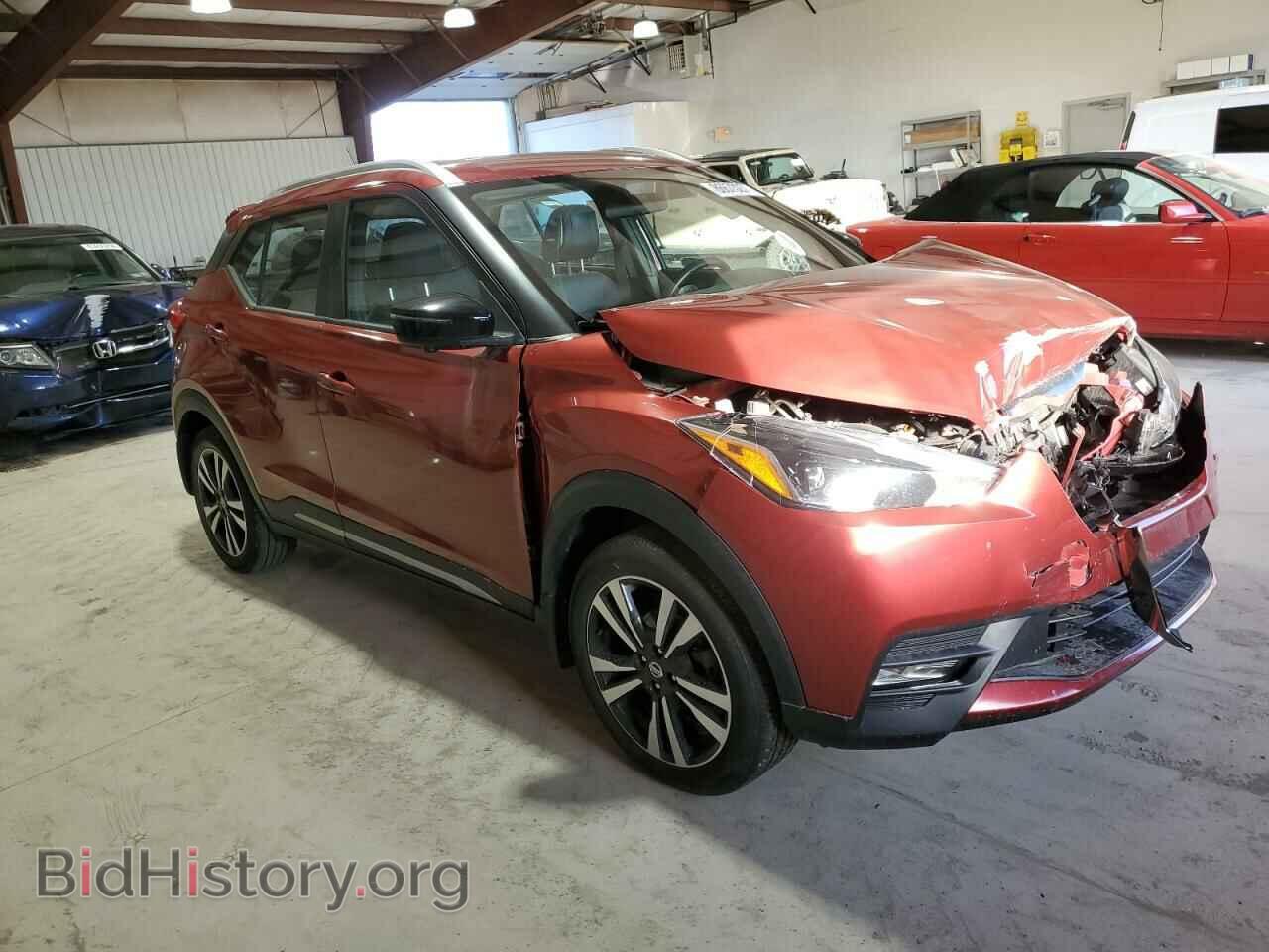 2019 NISSAN KICKS - VIN: 3N1CP5CU3KL525938 - Фото 4