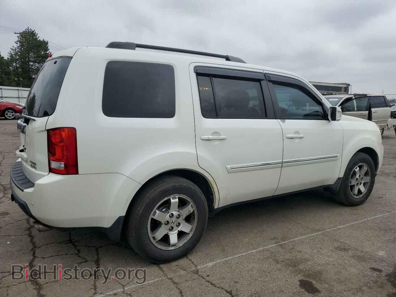 2011 HONDA PILOT - VIN: 5FNYF4H90BB027165 - Фото 3