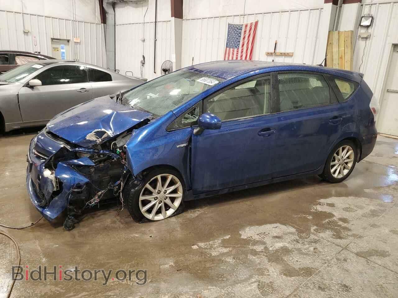 Фотография JTDZN3EU4E3299486 - TOYOTA PRIUS 2014