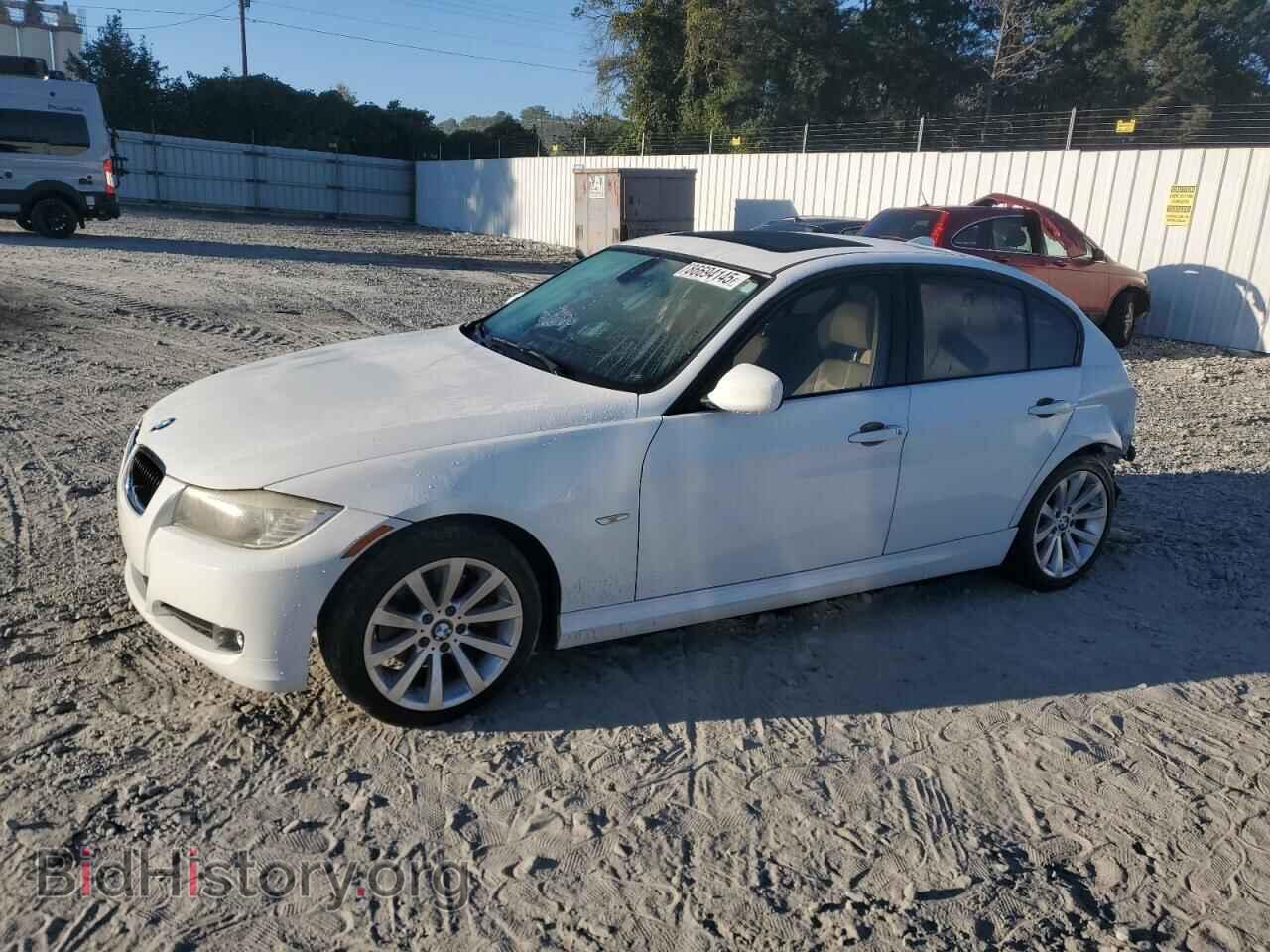 Photo WBAPH7C50BA802226 - BMW 3 SERIES 2011