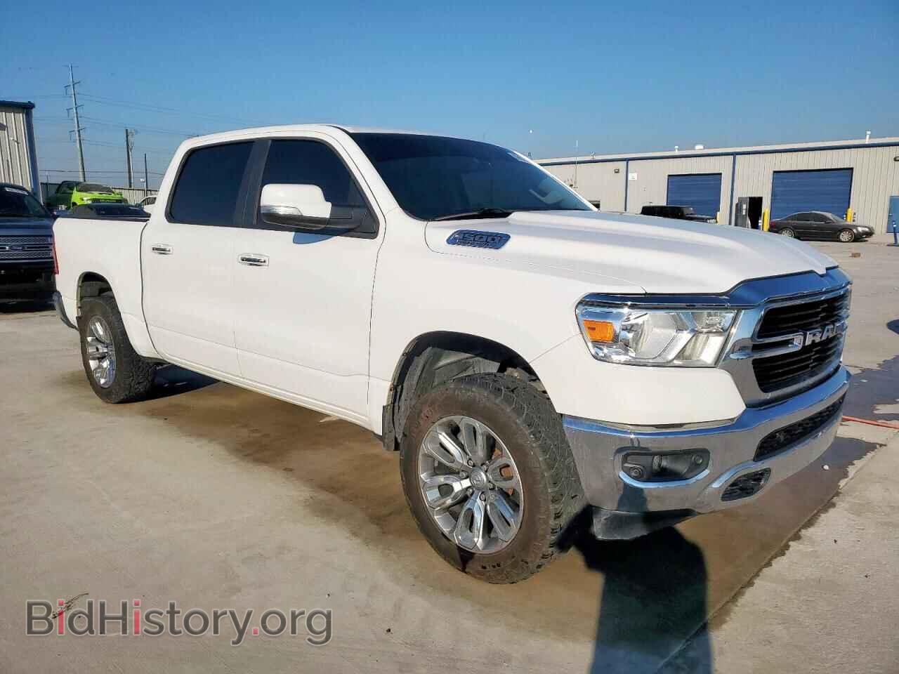 2019 RAM 1500 - VIN: 1C6SRFFT9KN668010 - Фото 4