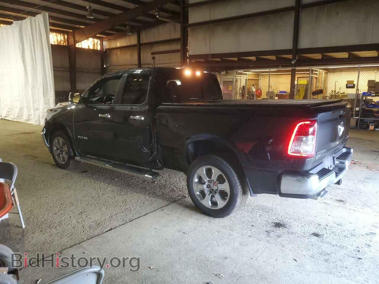 2021 RAM 1500 - VIN: 1C6SRFBT4MN663208 - Фото 2