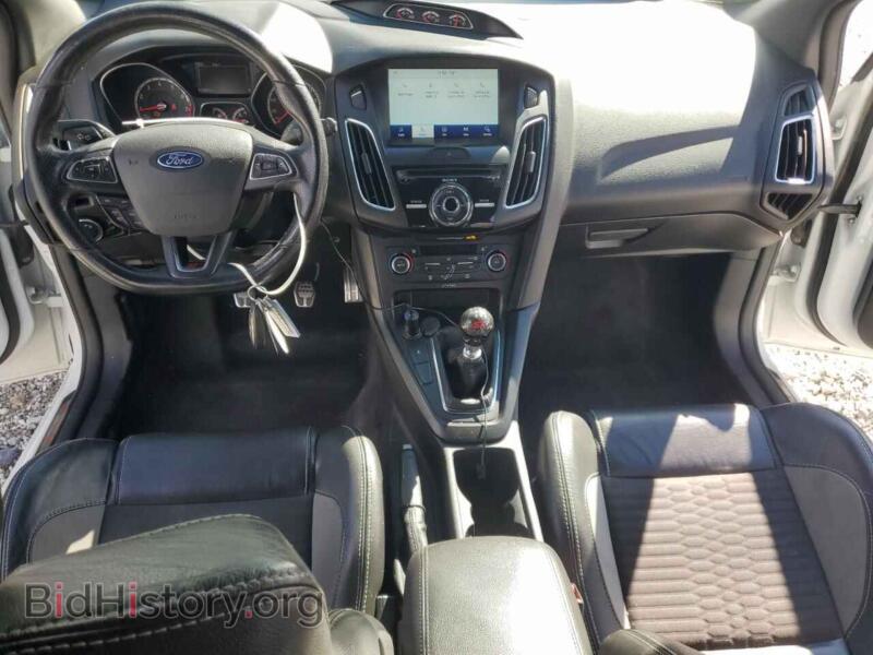 2017 Ford FOCUS (VIN 1FADP3L92HL329131) — фото 8 из 15