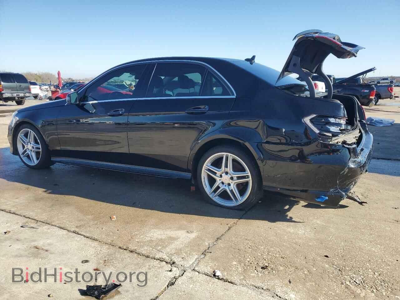 2014 MERCEDES-BENZ E-CLASS - VIN: WDDHF5KB7EA882837 - Фото 2