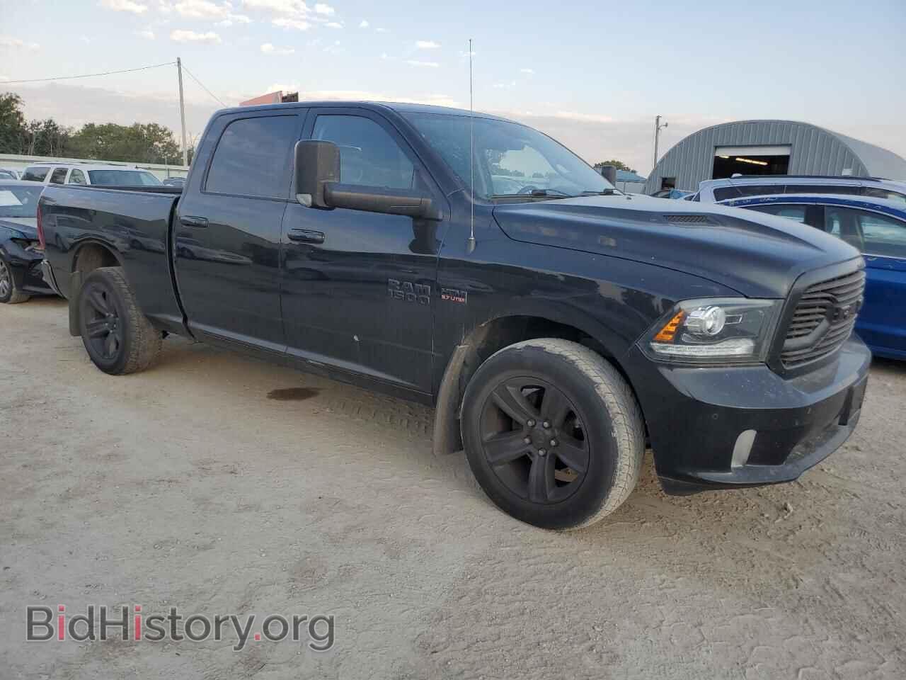 2018 RAM 1500 - VIN: 1C6RR7UT3JS197656 - Photo 4