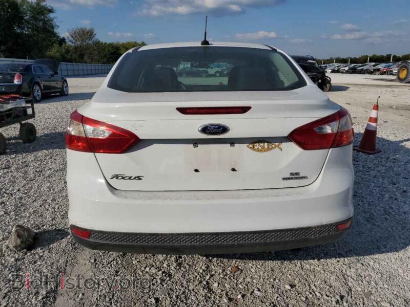 2012 Ford FOCUS (VIN 1FAHP3F2XCL454970) — фото 6 из 14