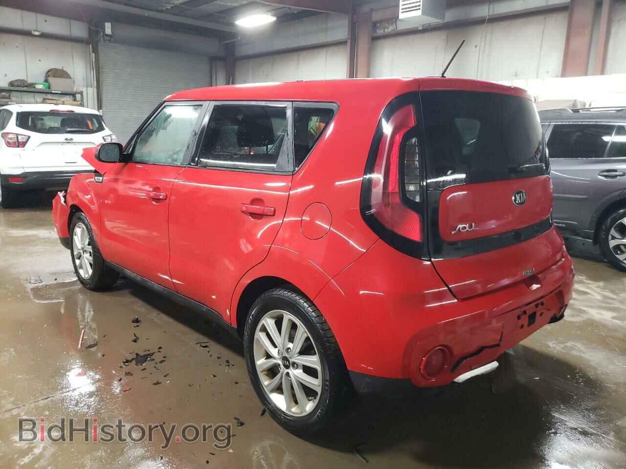 2017 KIA SOUL - VIN: KNDJP3A59H7447909 - Фото 2