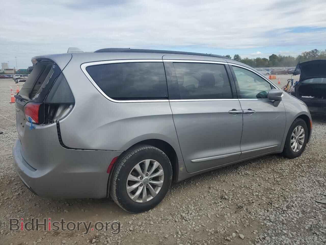 2017 CHRYSLER PACIFICA - VIN: 2C4RC1BG9HR823624 - Photo 3