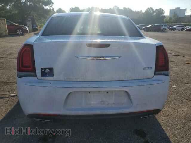 2018 CHRYSLER 300 - VIN: 2C3CCAAG0JH320037 - Фото 6