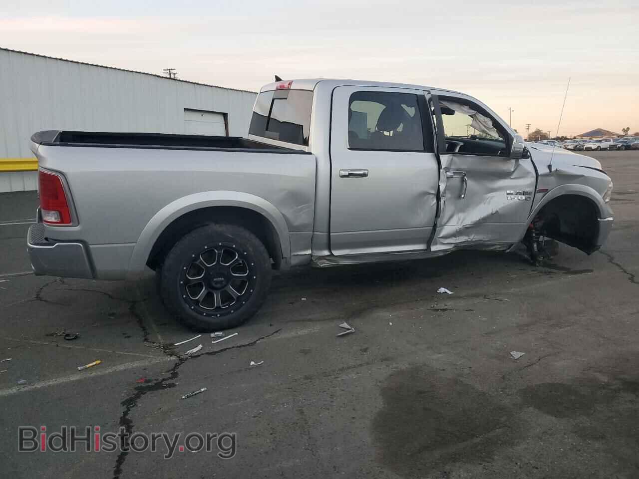 2017 RAM 1500 - VIN: 1C6RR7NM3HS882645 - Фото 3