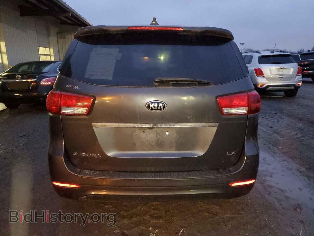 2017 KIA All Models - VIN: KNDMB5C19H6227337 - Фото 6