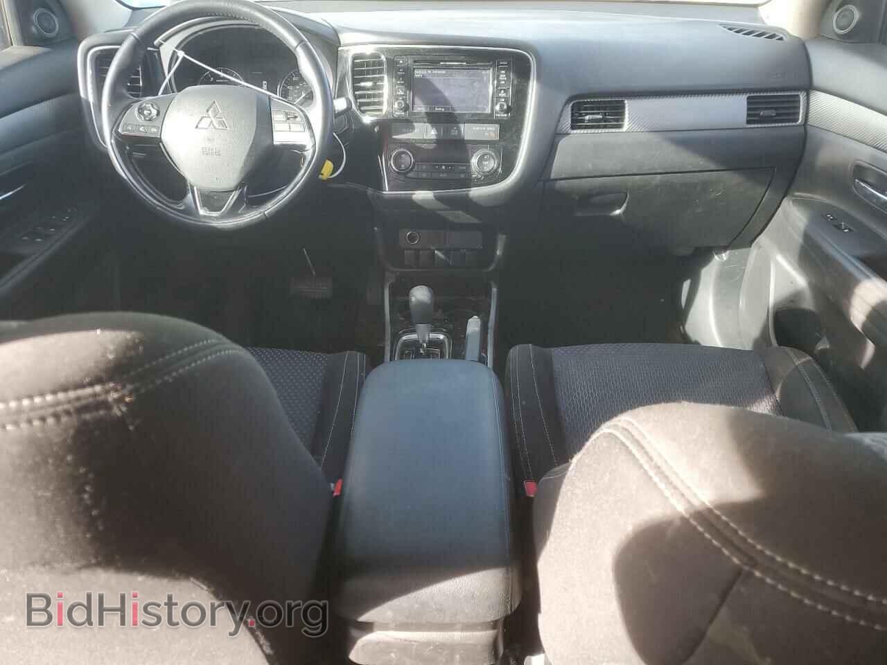 2017 MITSUBISHI OUTLANDER - VIN: JA4AD2A35HZ041237 - Фото 8