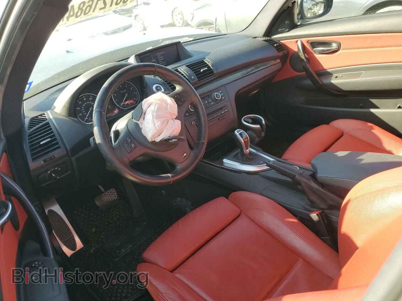 2011 BMW 1 SERIES - VIN: WBAUC9C59BVM11260 - Фото 8