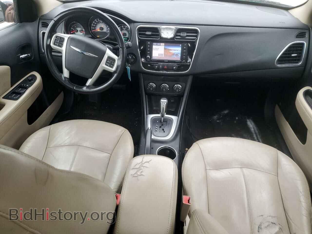 2012 CHRYSLER 200 - VIN: 1C3CCBCG5CN307829 - Фото 8