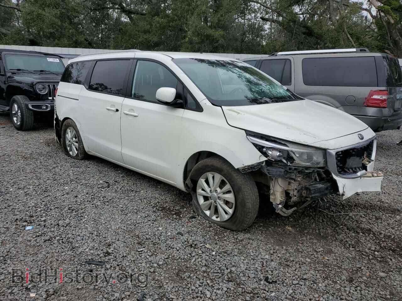 2015 KIA All Models - VIN: KNDMB5C19F6066467 - Photo 4