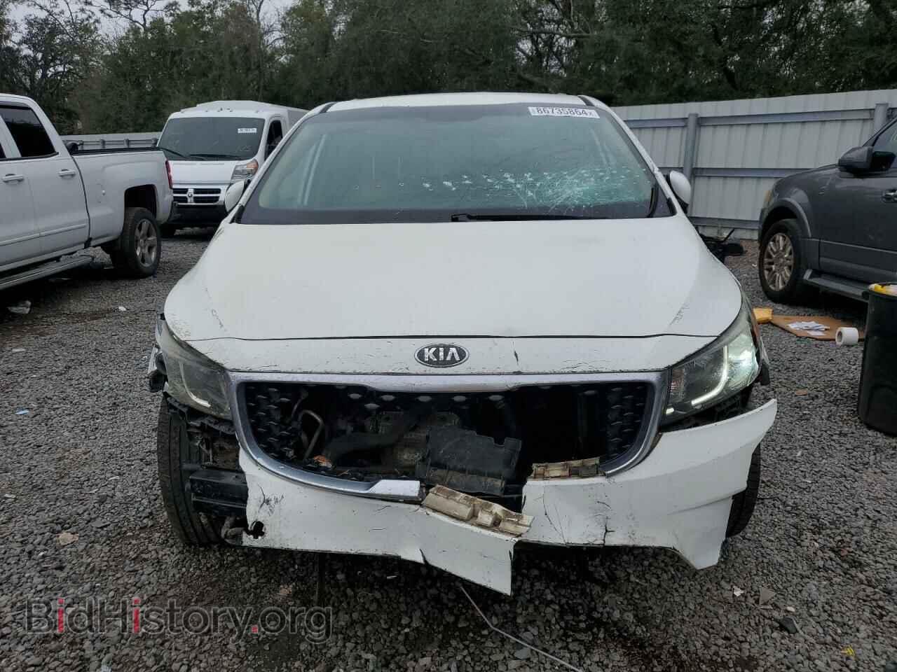 2015 KIA All Models - VIN: KNDMB5C19F6066467 - Photo 5