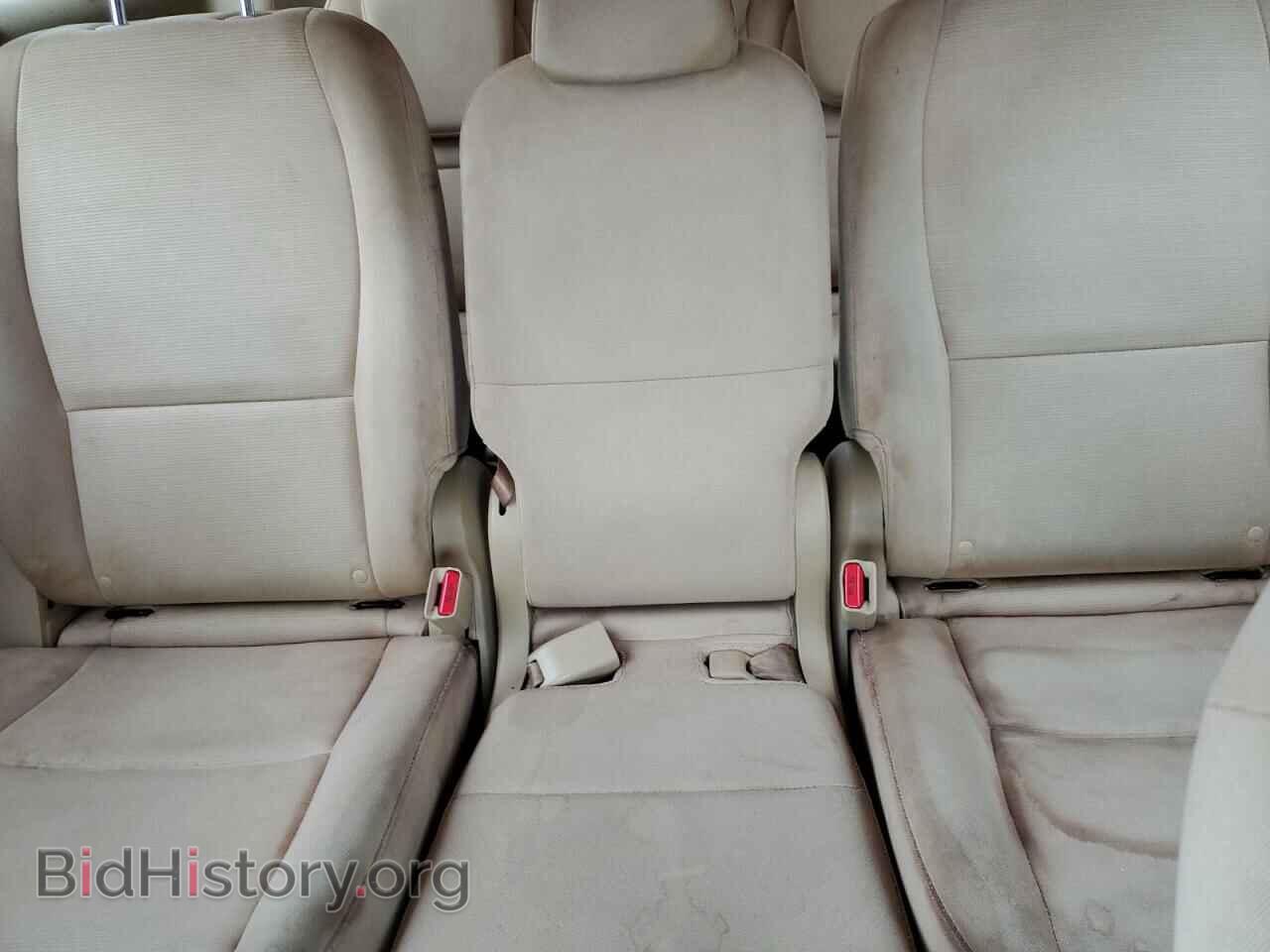 2015 KIA All Models - VIN: KNDMB5C19F6066467 - Photo 10