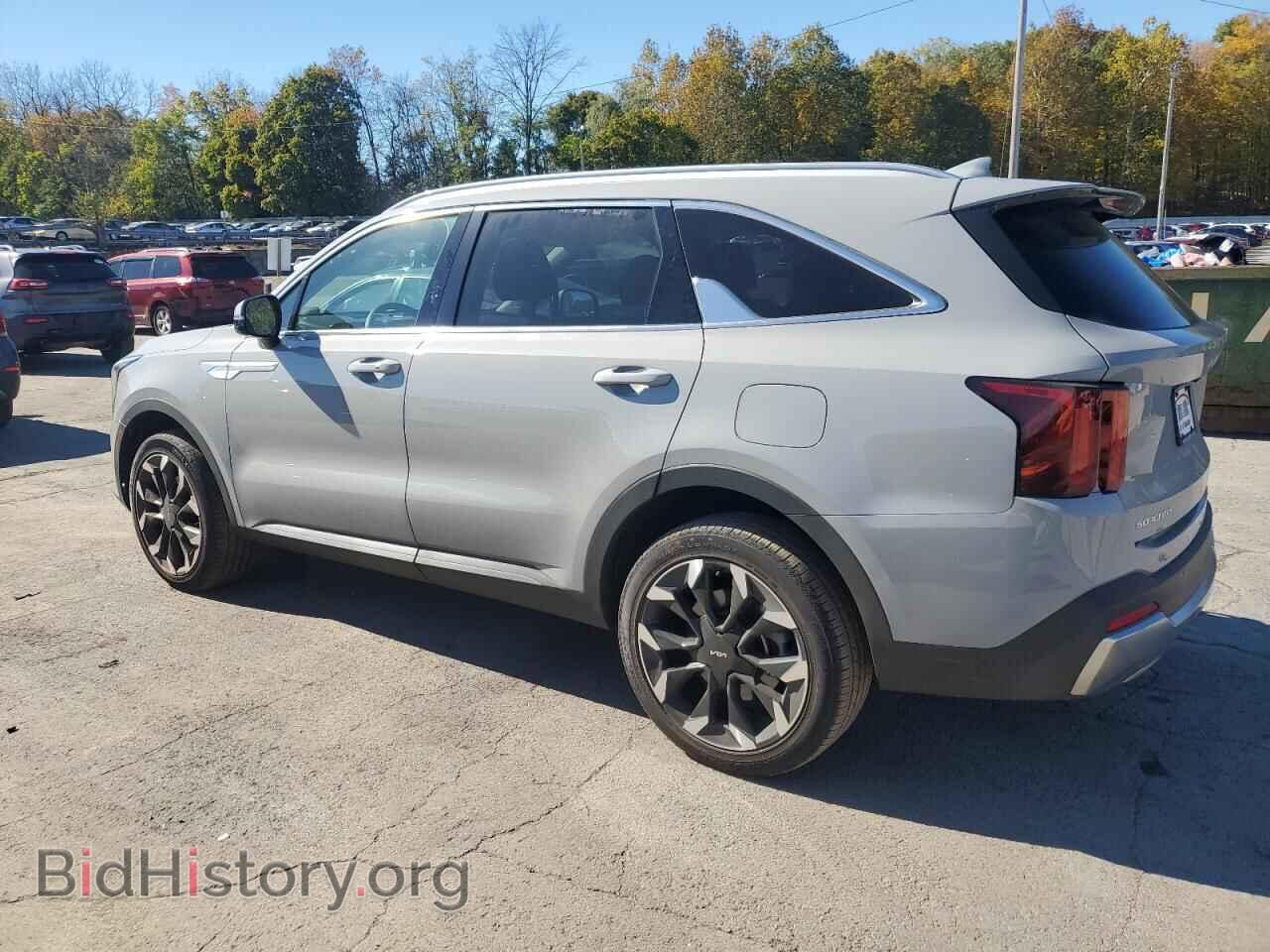 2025 KIA SORENTO - VIN: 5XYRH4JF4SG402949 - Фото 2