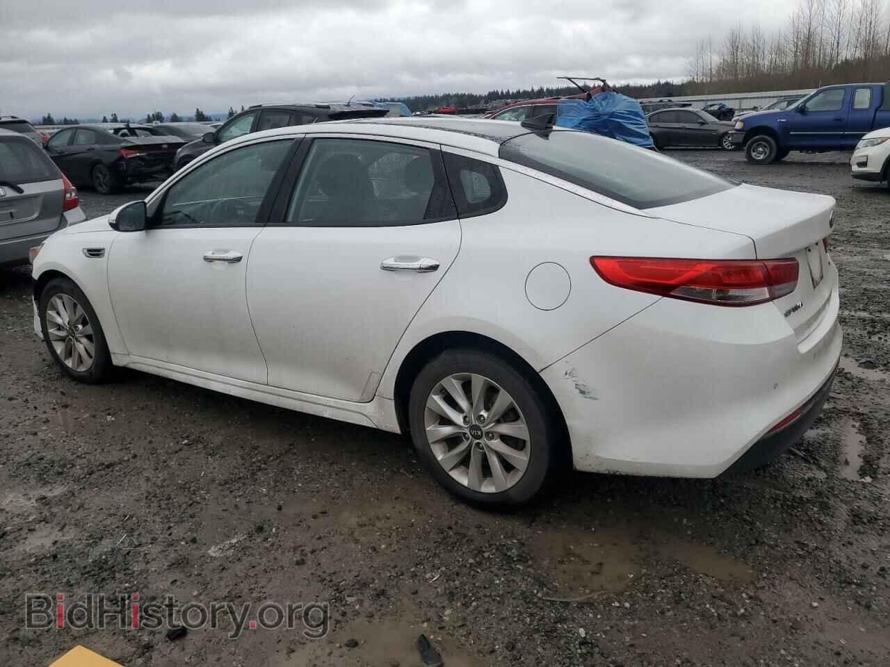 2017 KIA OPTIMA - VIN: 5XXGU4L35HG126526 - Фото 2