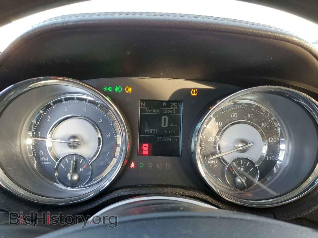 2011 CHRYSLER 300 - VIN: 2C3CA5CG1BH514359 - Фото 9