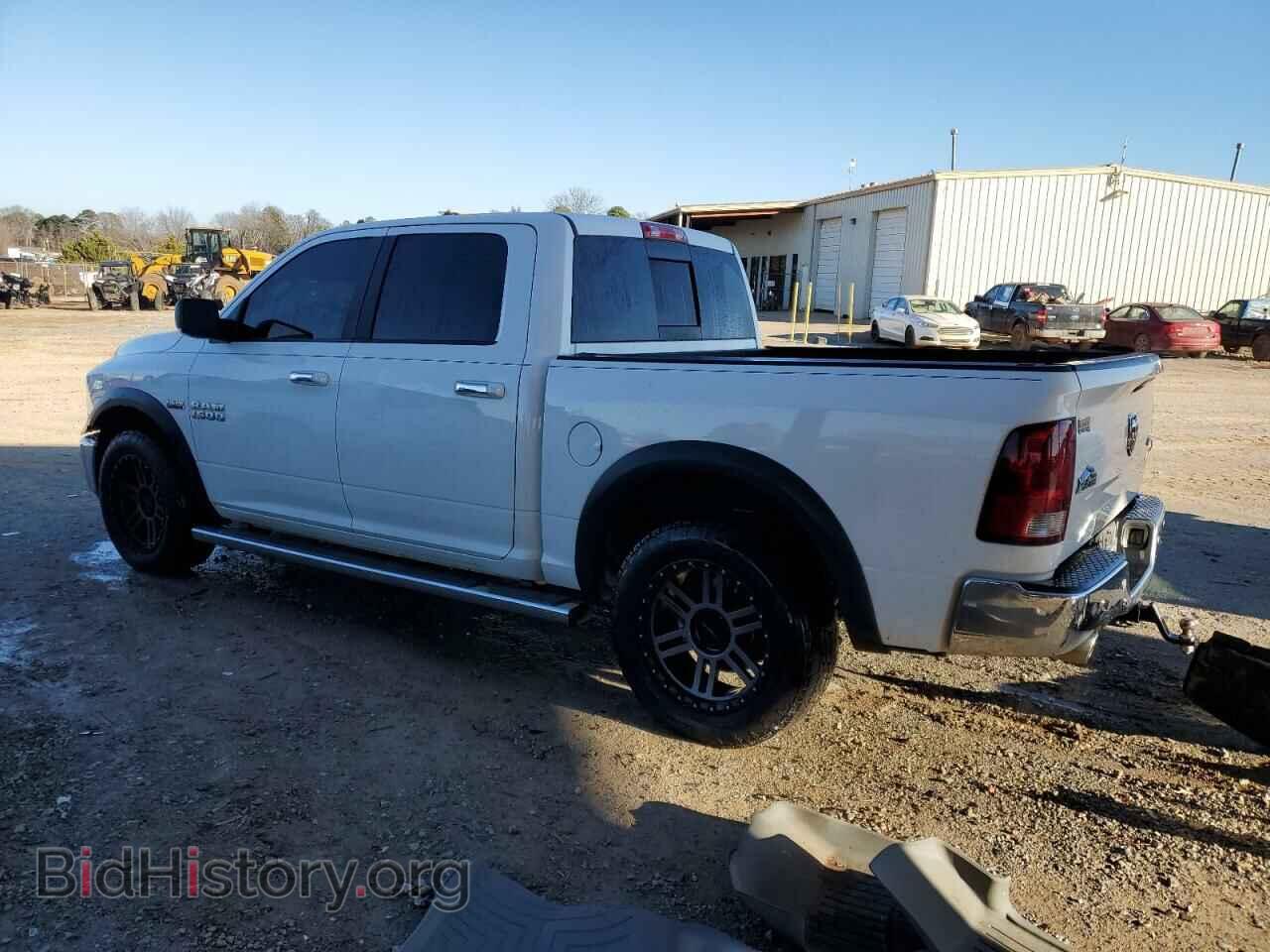 2017 RAM 1500 - VIN: 3C6RR7LT7HG735231 - Photo 2