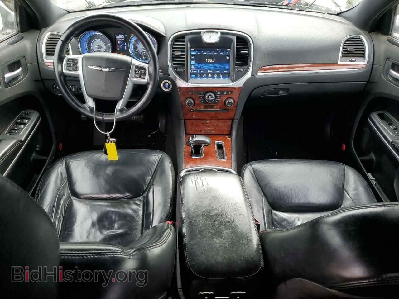 2013 CHRYSLER 300 - VIN: 2C3CCAAG3DH561496 - Фото 8