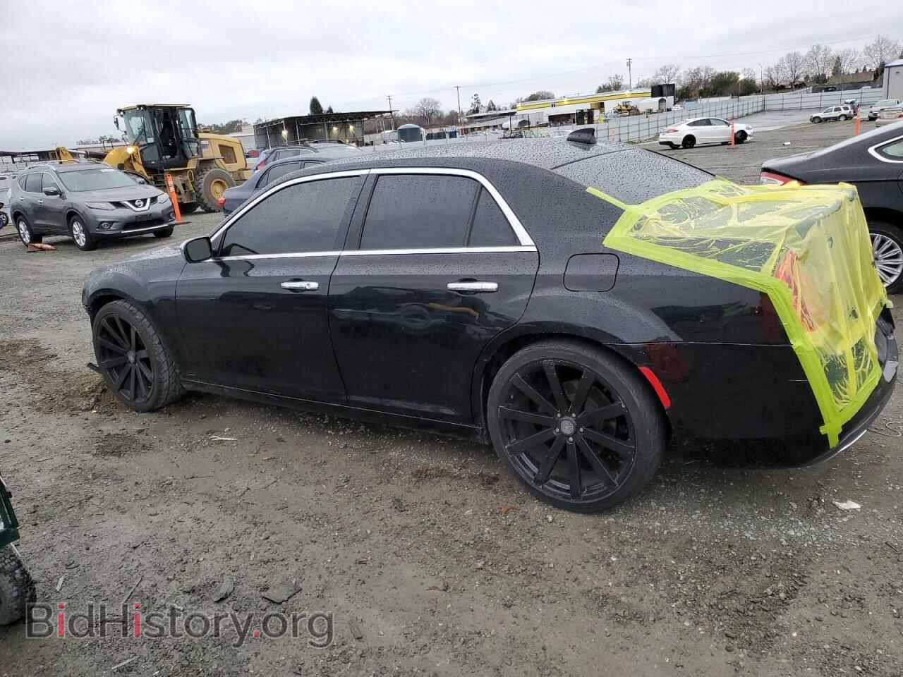 2016 CHRYSLER 300 - VIN: 2C3CCAEG8GH219895 - Фото 2