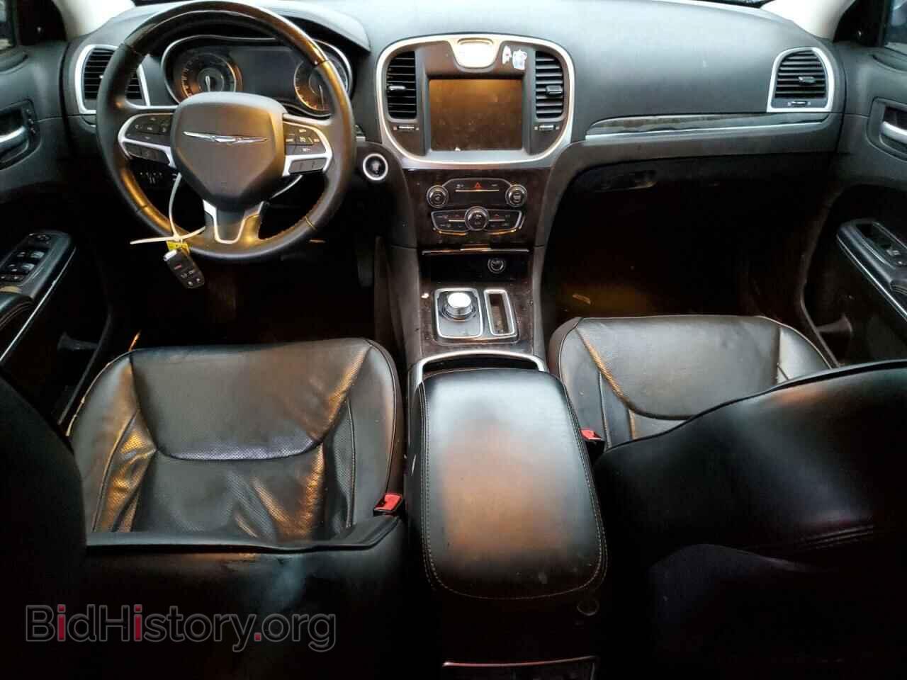 2016 CHRYSLER 300 - VIN: 2C3CCAEG8GH219895 - Фото 8