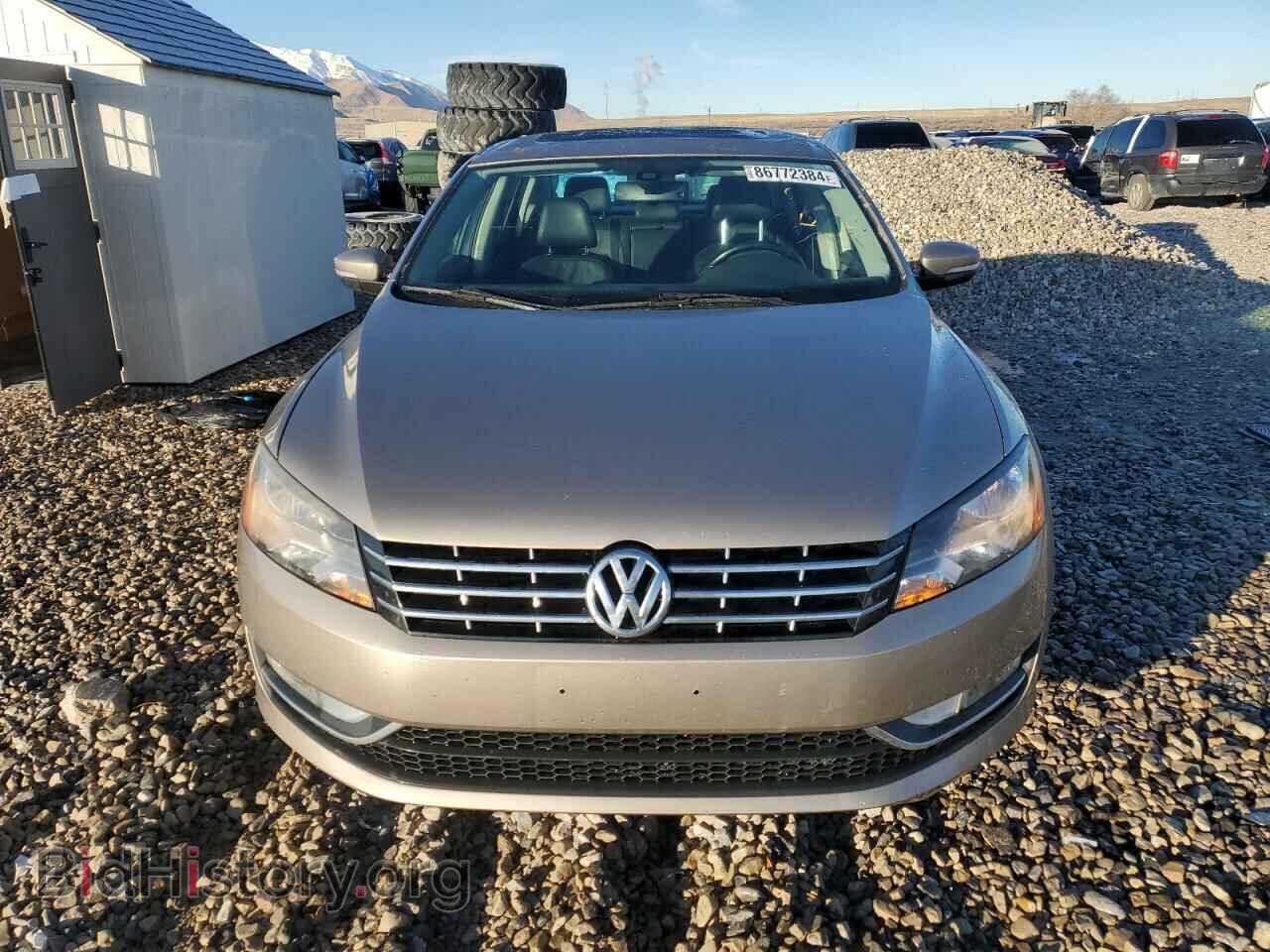 2015 VOLKSWAGEN PASSAT - VIN: 1VWCV7A32FC108690 - Фото 5