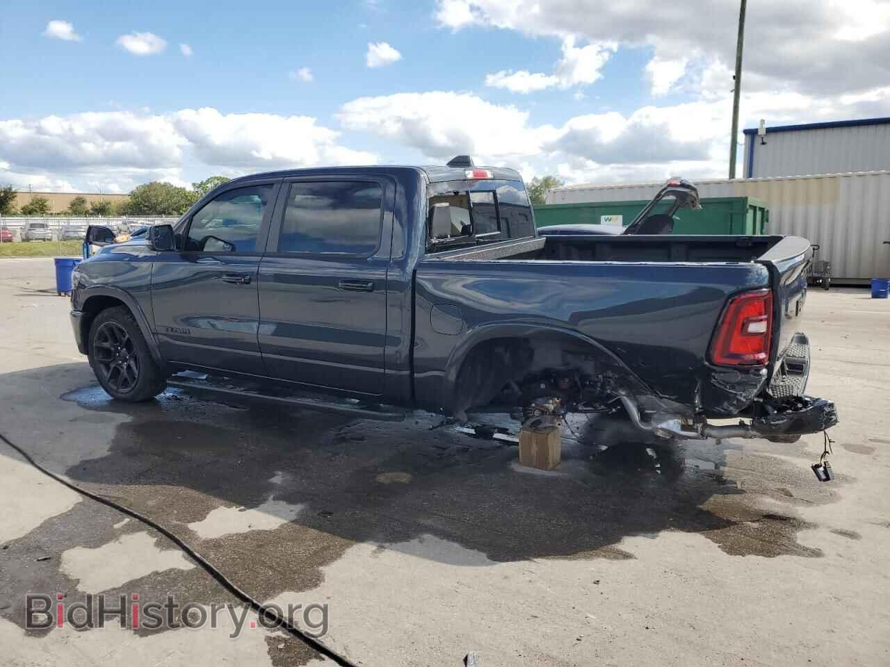 2025 RAM 1500 - VIN: 1C6SRFJP3SN762247 - Фото 2