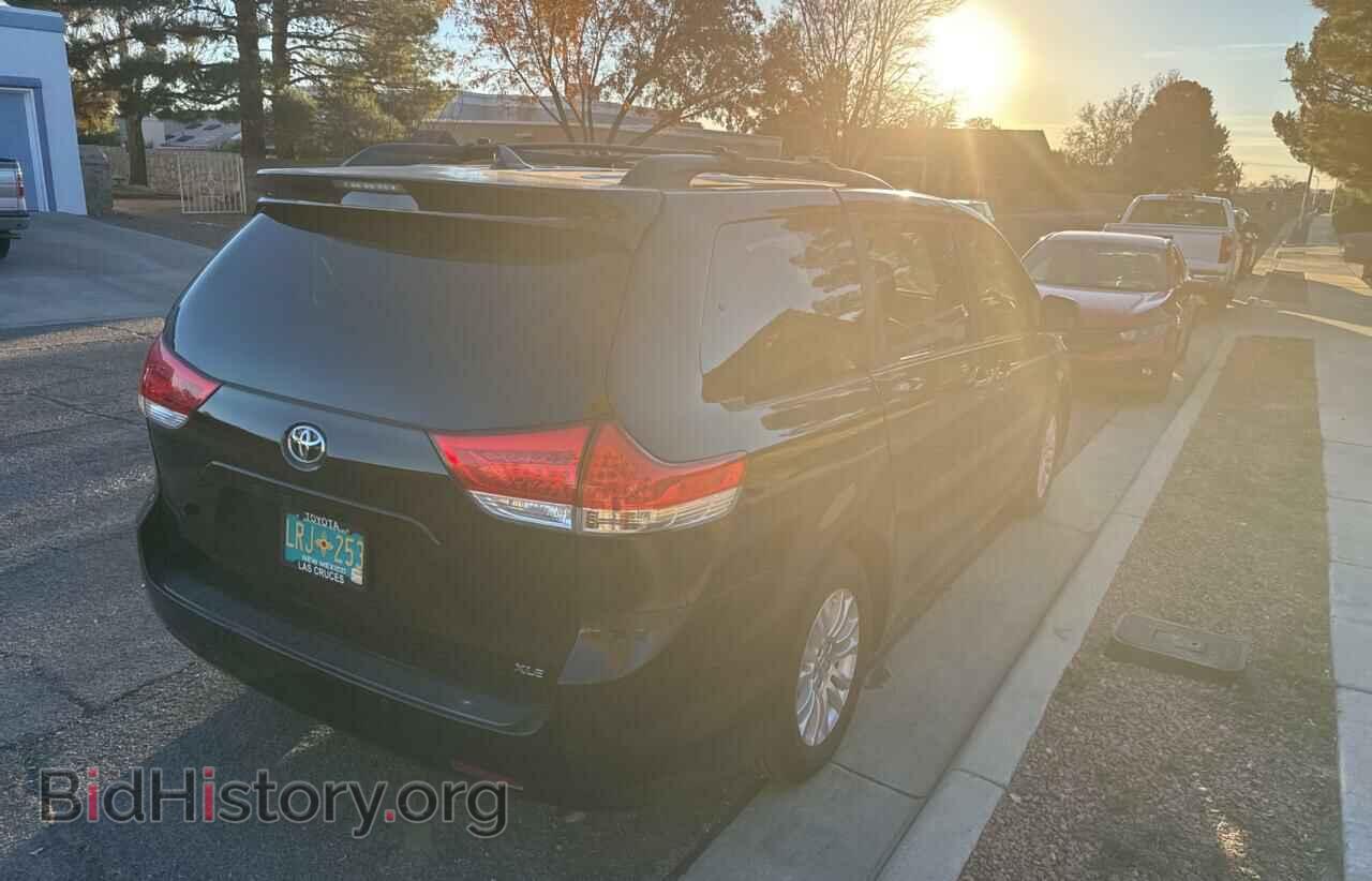 2011 TOYOTA All Models - VIN: 5TDYK3DC8BS170335 - Фото 4