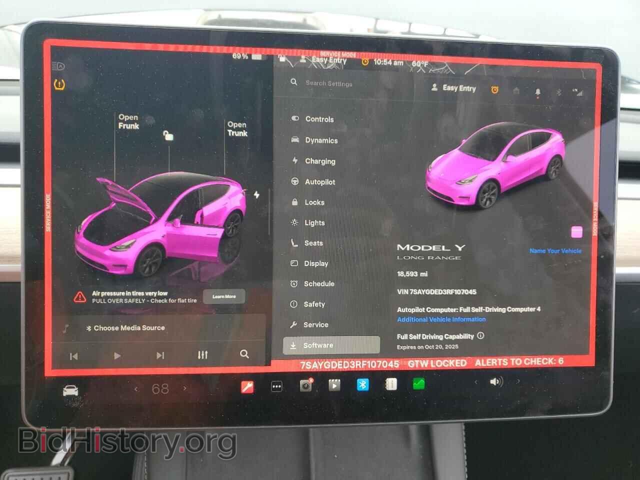 2024 TESLA MODEL Y - VIN: 7SAYGDED3RF107045 - Photo 9