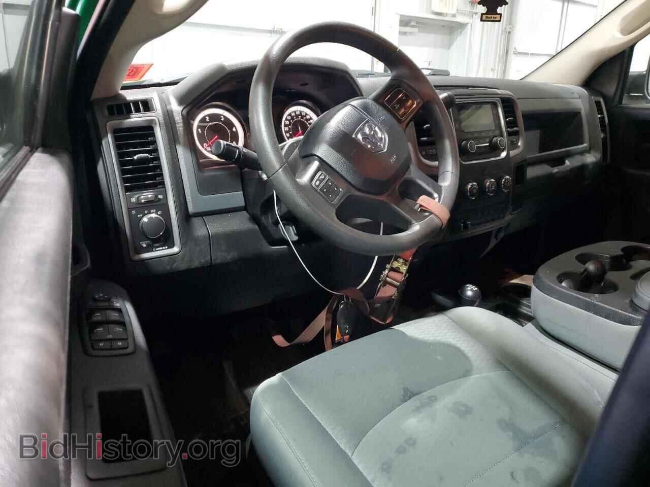 2018 RAM All Models - VIN: 3C6UR5CL3JG387190 - Фото 8