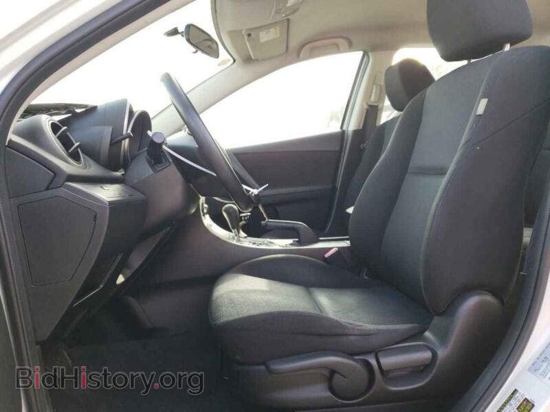 2011 Mazda 3 (VIN JM1BL1UG8B1900624) — фото 7 из 12