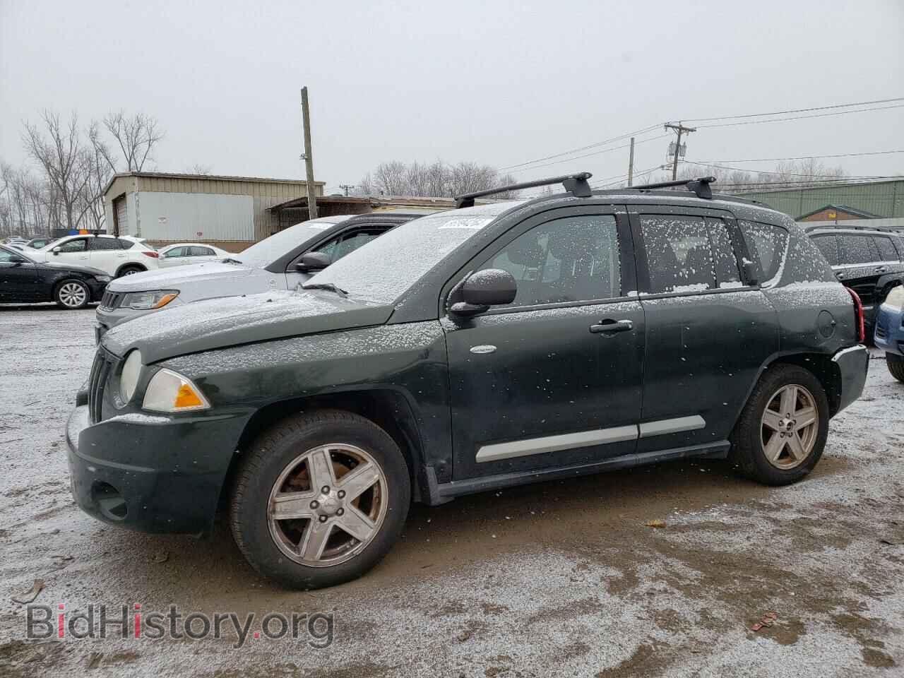Photo 1J4NF1FBXAD654589 - JEEP COMPASS 2010