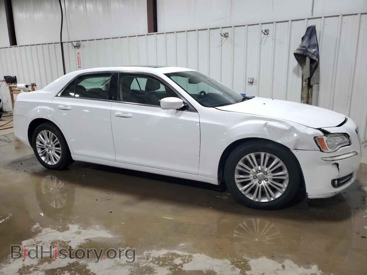 2014 CHRYSLER 300 - VIN: 2C3CCARG9EH352978 - Фото 4