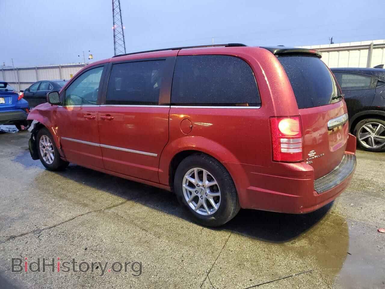 2010 CHRYSLER MINIVAN - VIN: 2A4RR5DXXAR143041 - Фото 2