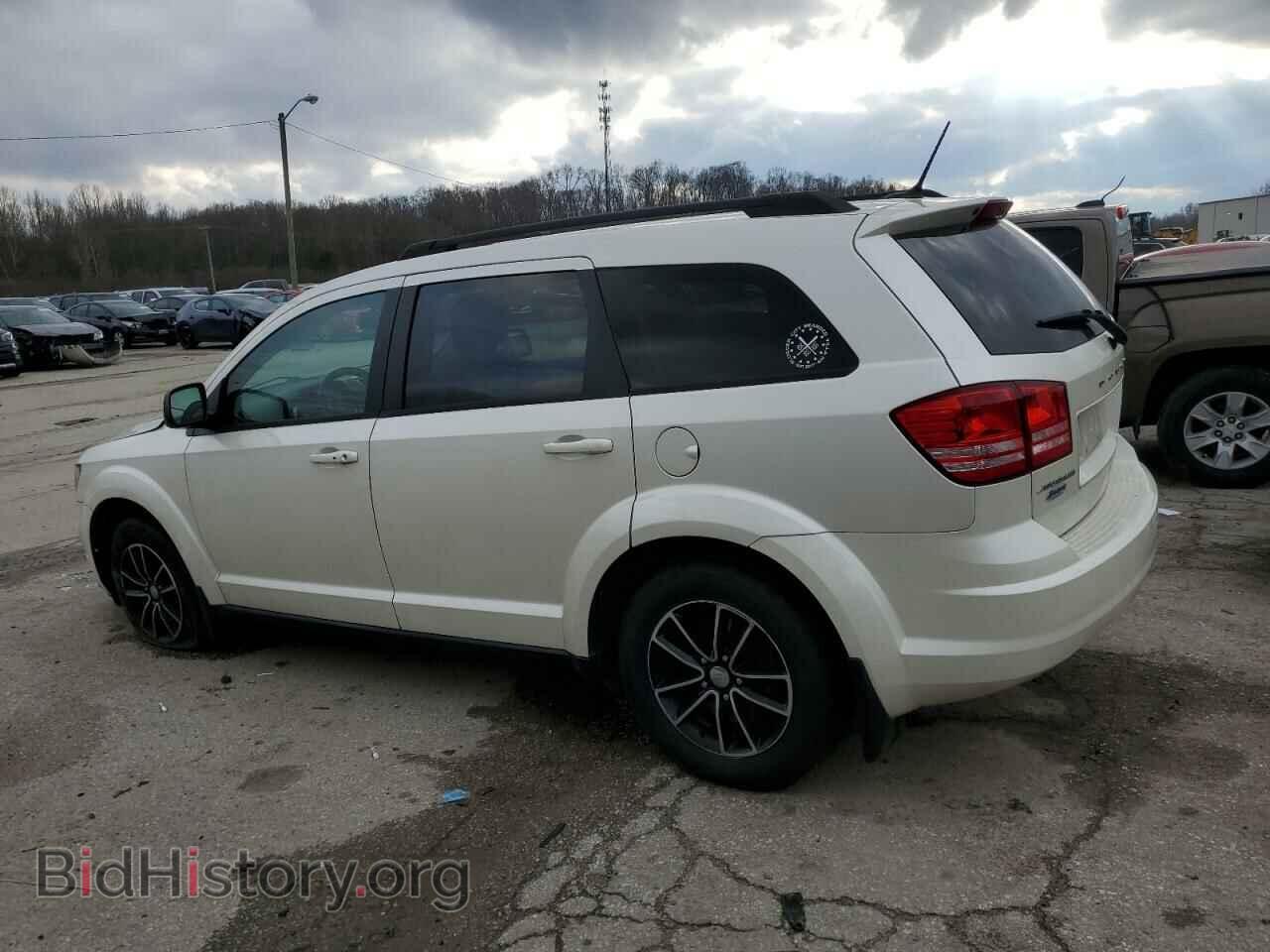 2017 DODGE JOURNEY - VIN: 3C4PDCAB8HT573523 - Photo 2