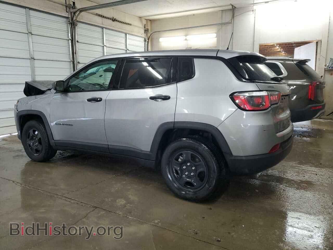 2018 JEEP COMPASS - VIN: 3C4NJCABXJT213031 - Фото 2