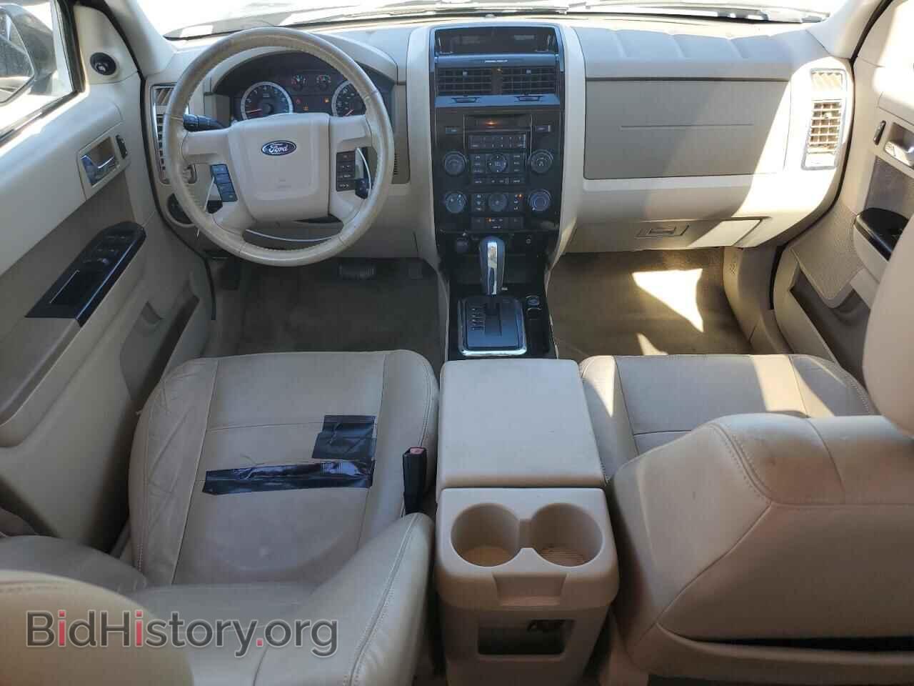 2010 FORD ESCAPE - VIN: 1FMCU0E78AKB19875 - Фото 8