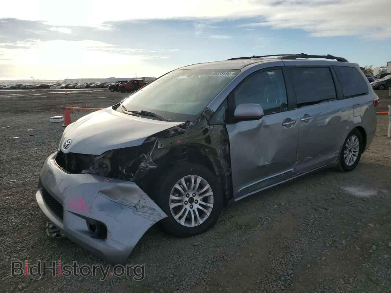 Photo 5TDYK3DC6FS654073 - TOYOTA All Models 2015