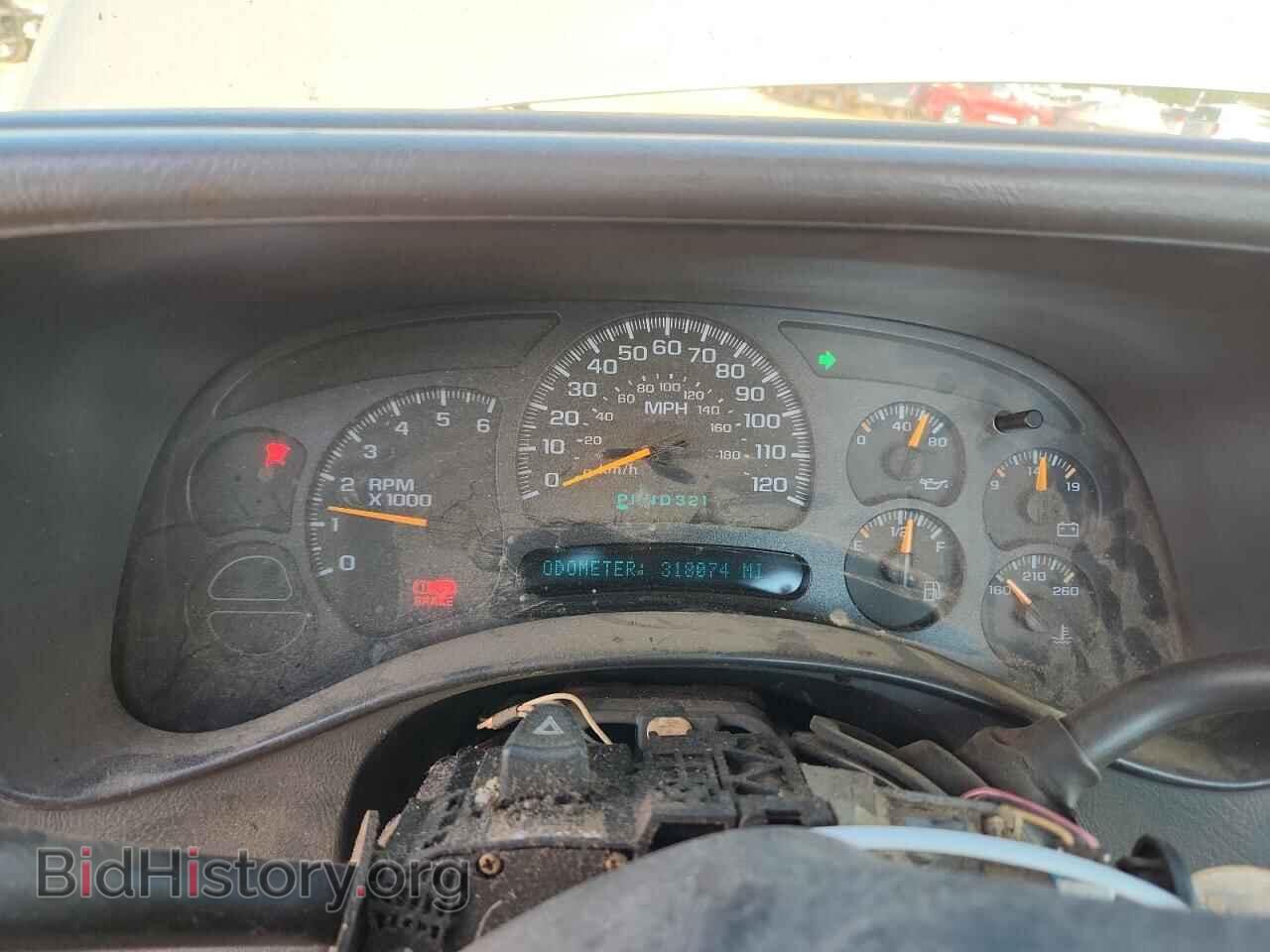 2005 GMC SIERRA - VIN: 1GTEC14X85Z126099 - Фото 9